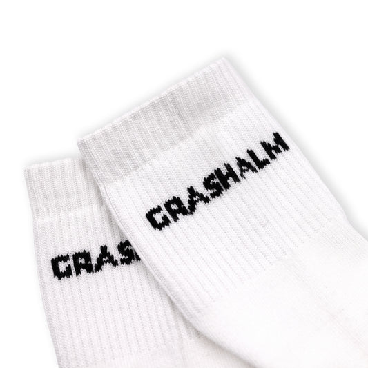 Tennissocken aus Bambus in weiss mit schwarzem Schriftzug von grashalm